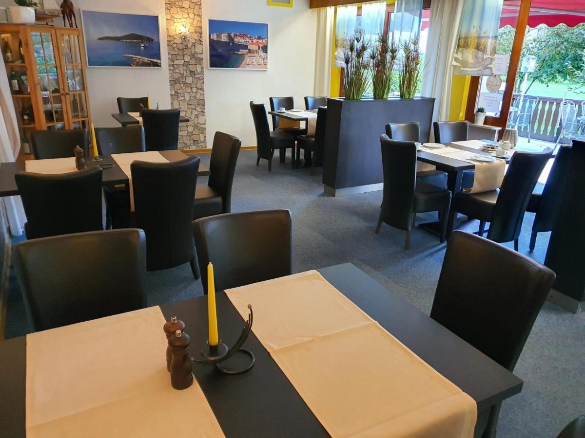 贝赫特酒店 Burbach  外观 照片